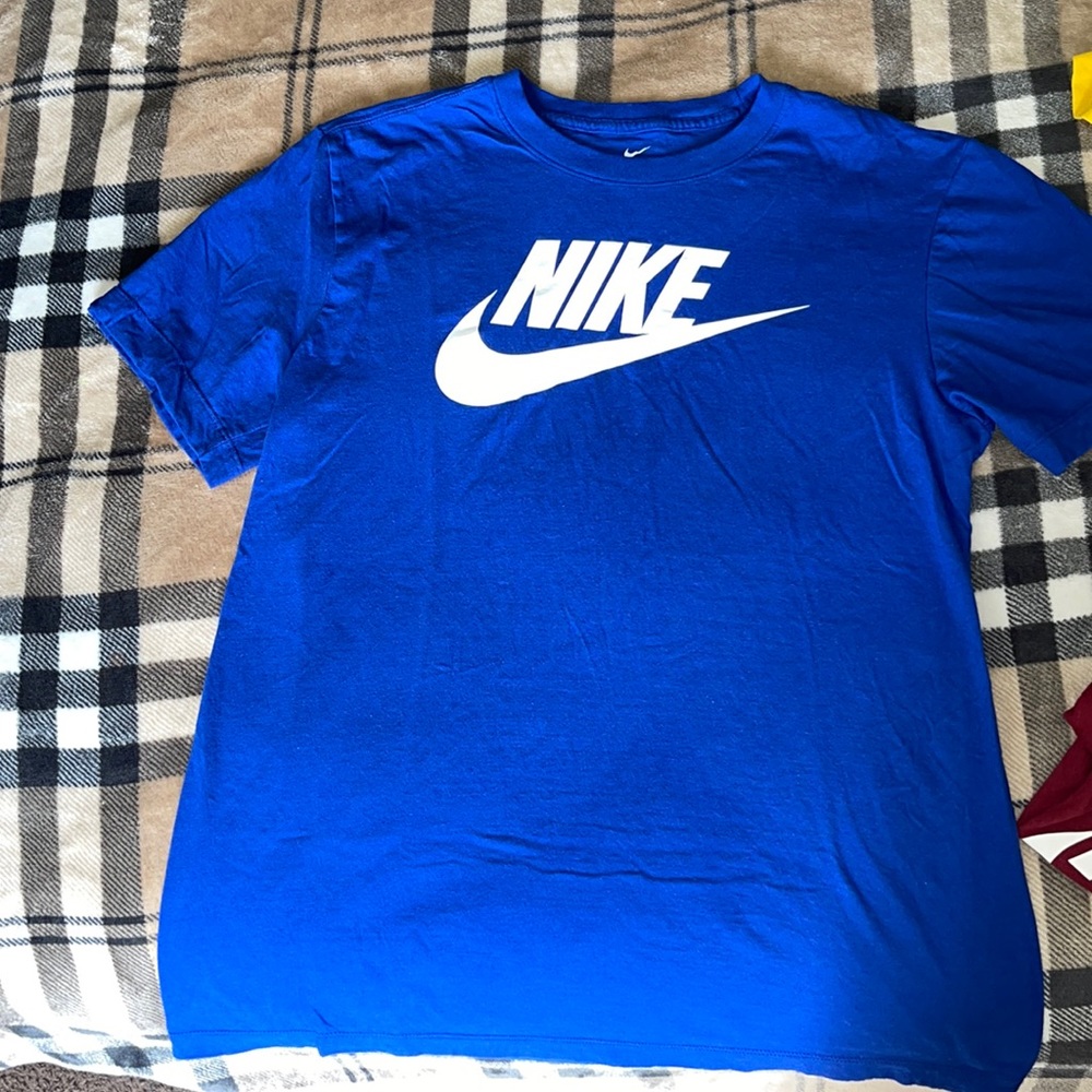 🔥🔥NIKE SHIRT🔥🔥